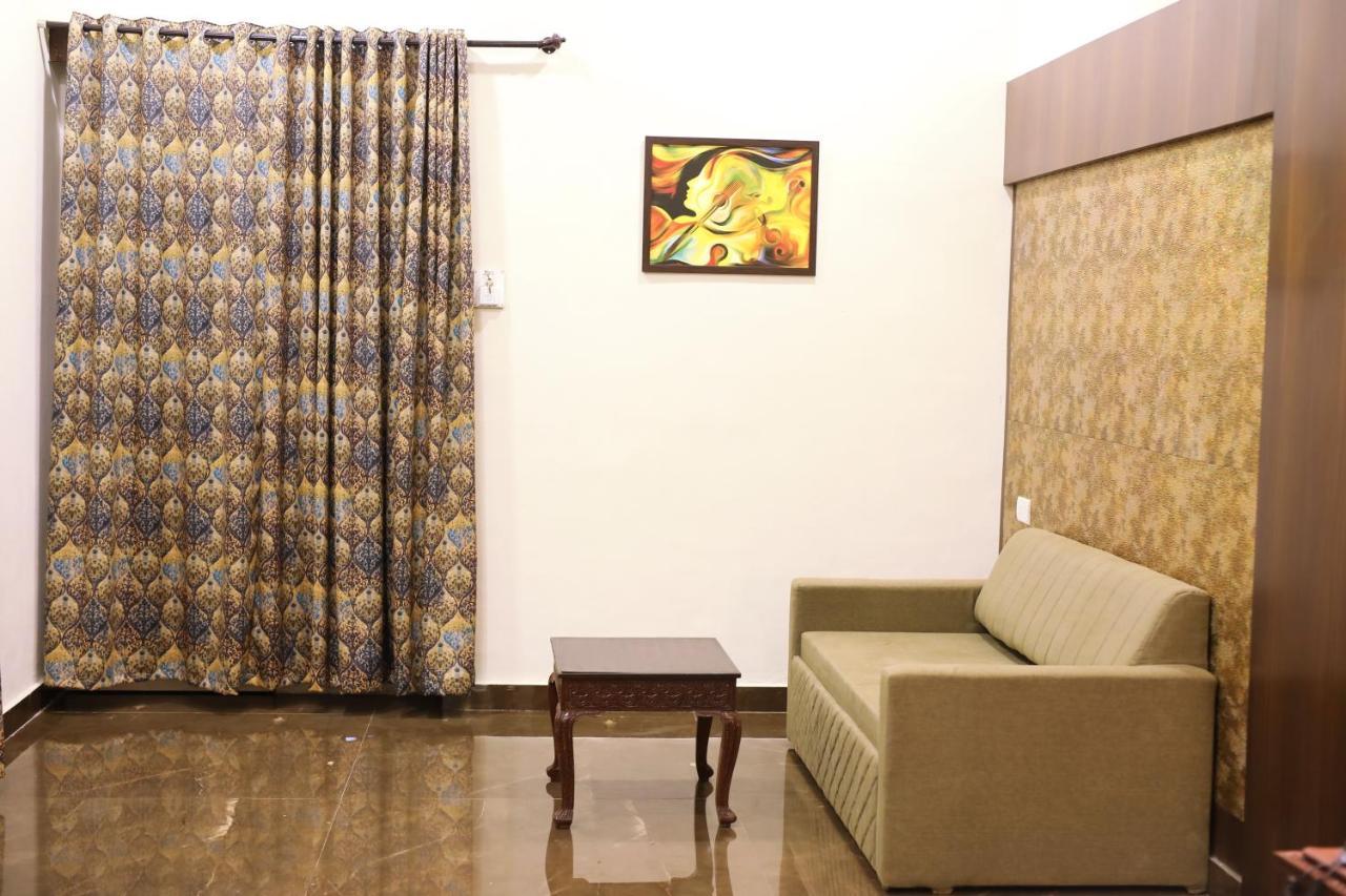 The Byke Heritage Resort - Matheran Exterior photo